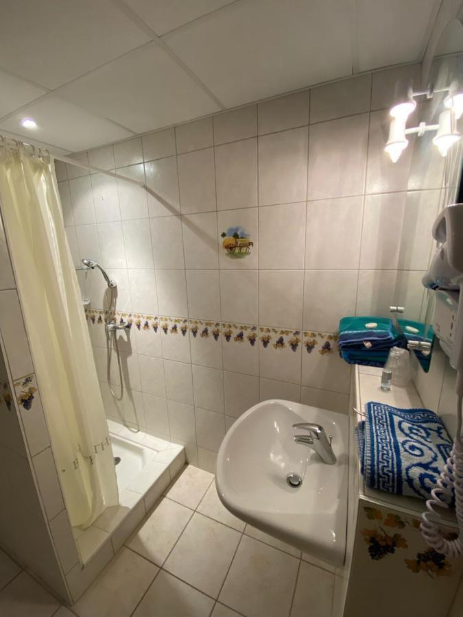 Reuil-sur-Marne Domaine Bacchus B&B 외부 사진